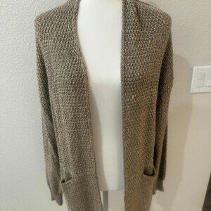Gold Beige Shimmer ‘Cozy Casual’ Brand [Sz. M]
